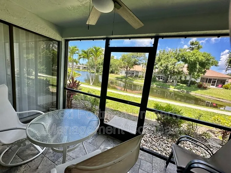 7113 Quail Run Ct W #W9 — Photo 5