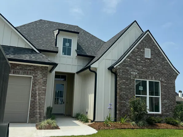 306 Alexander Palm Ave, Youngsville, LA 70592