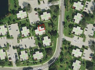 1706 17th Ct, Jupiter, FL 33477