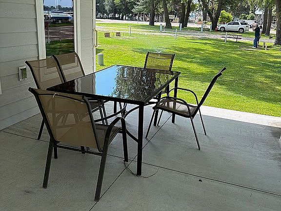 porch overlooking lake