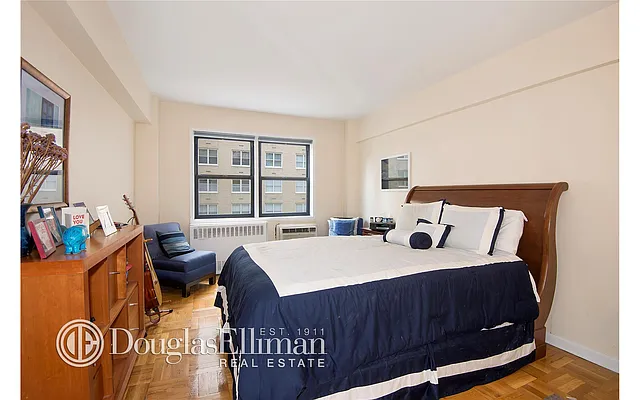 Sold by Douglas Elliman | media 2