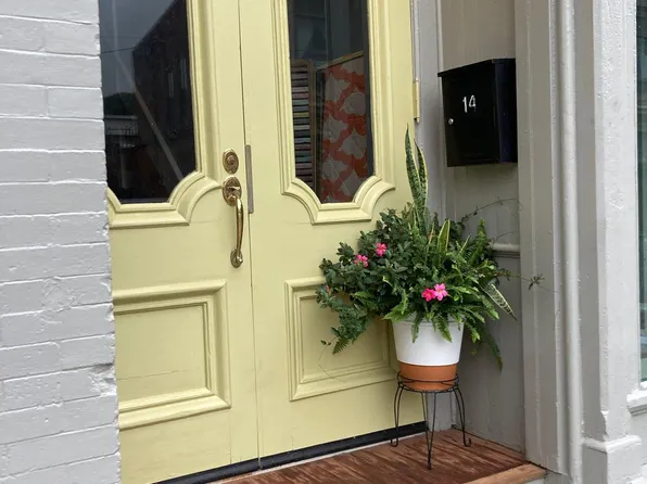 14 Holden St, North Adams, MA 01247