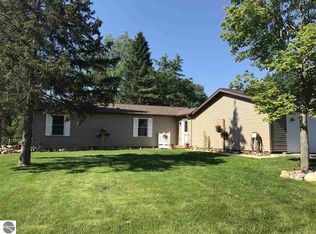 3142 Briarlane Rd, Farwell, MI 48622