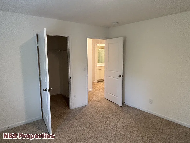 2830 Red Barn Rd — Photo 24