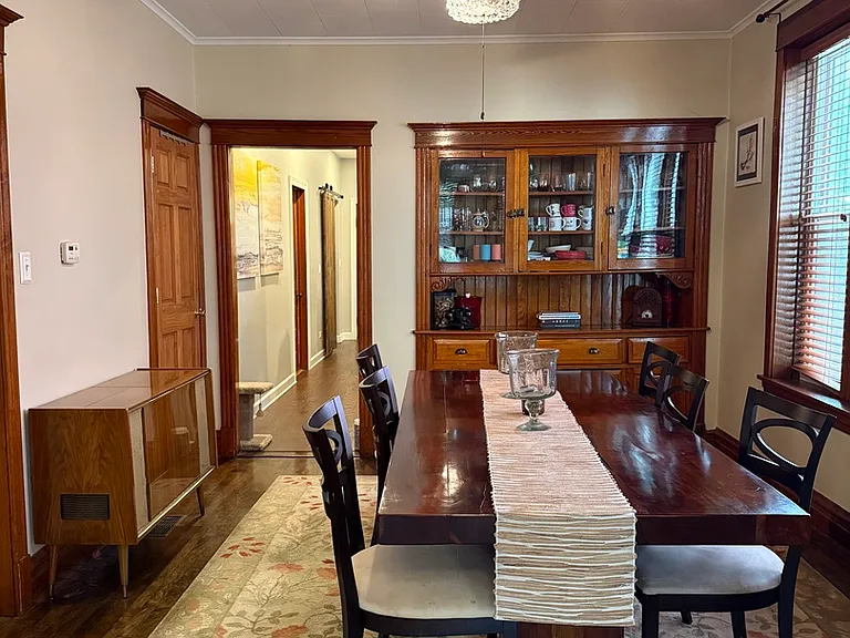1815 N Paulina St #1 — Photo 4