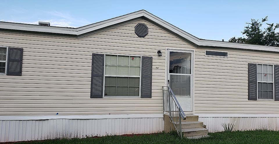 1st image of 10960 Smokewood Dr