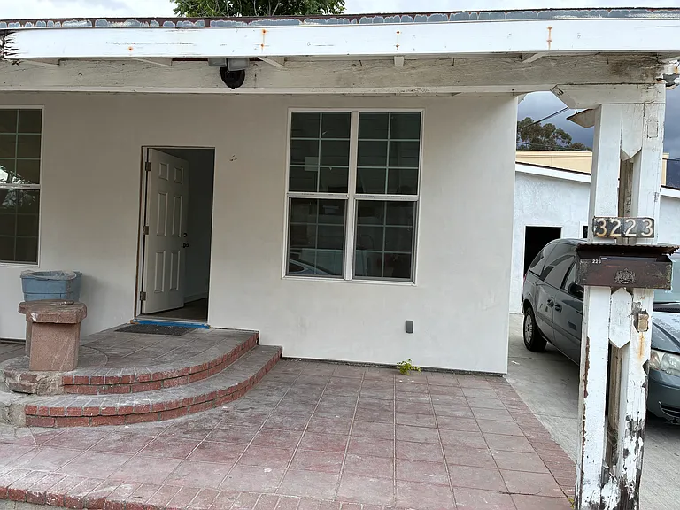 3223A E Colorado Blvd — Photo 26