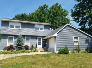10 Collins Ln, Sewell, NJ 08080