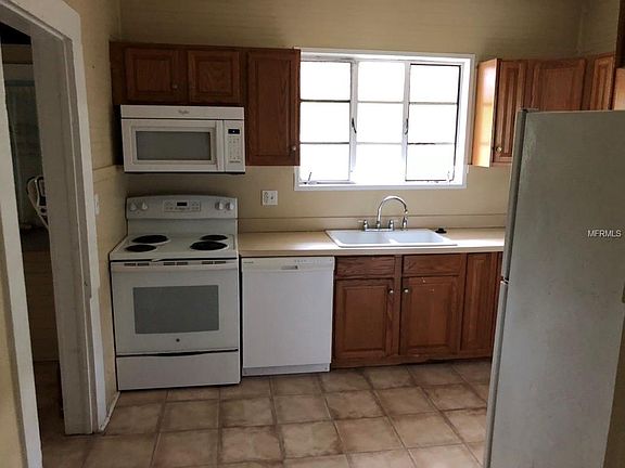4th image of 401 W Tever St