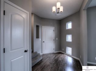 16015 Mormon St, Bennington, NE 68007