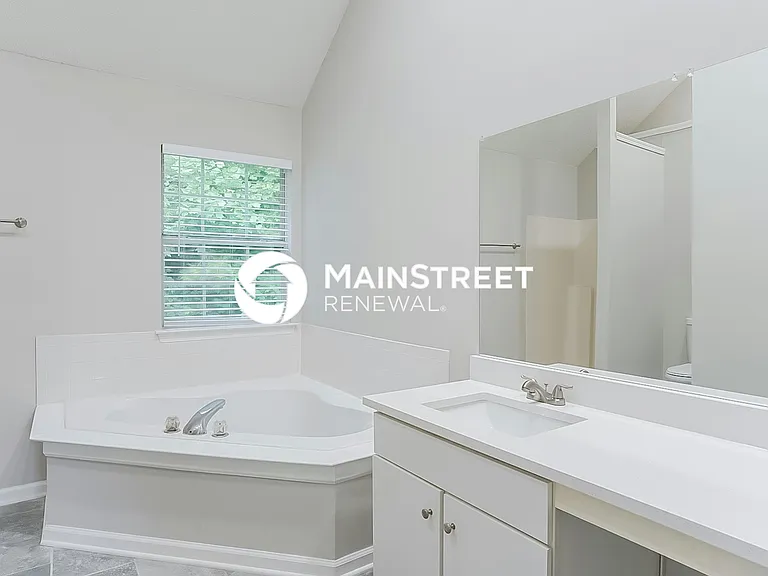 Main Bathroom