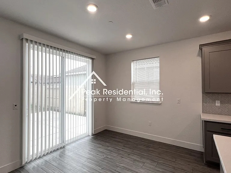 8349 Kyler Rd — Photo 10