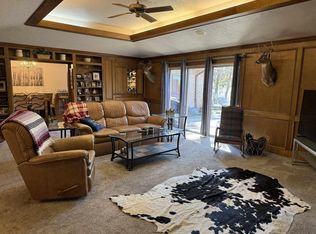 276 Broadmoor Dr, Brookeland, TX 75931