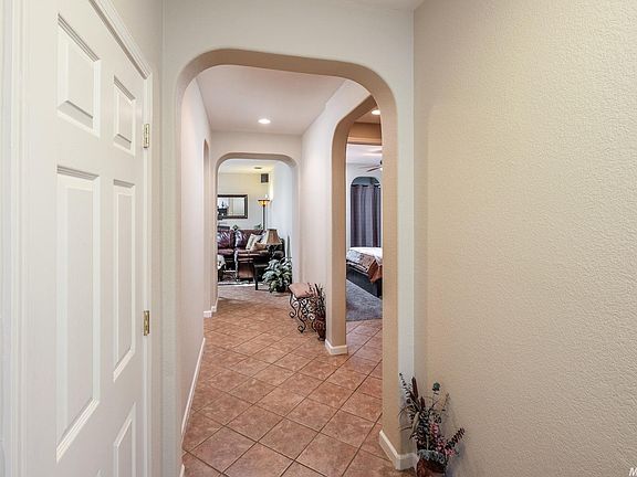 5th image of 1860 Zurlo Way