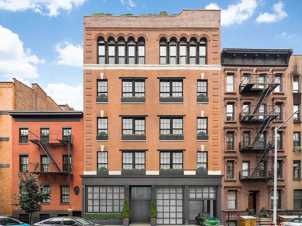 1st image of 332 W 11th St