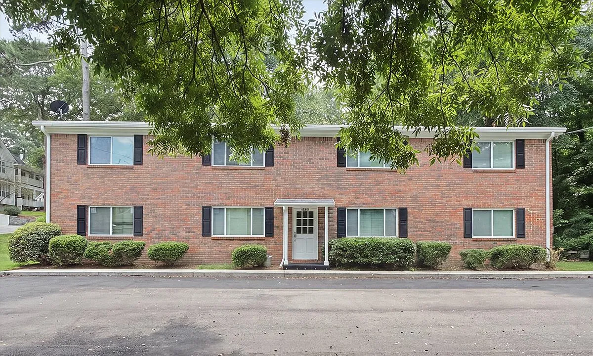 2430 Coosawattee Drive Northeast - C — Photo 1