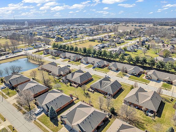 5th image of 2886 Colony Lake West Dr