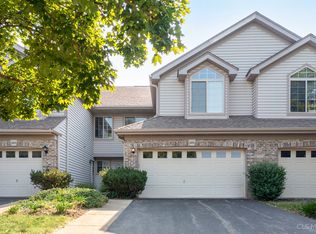 1551 N Saint Marks Pl, Palatine, IL 60067