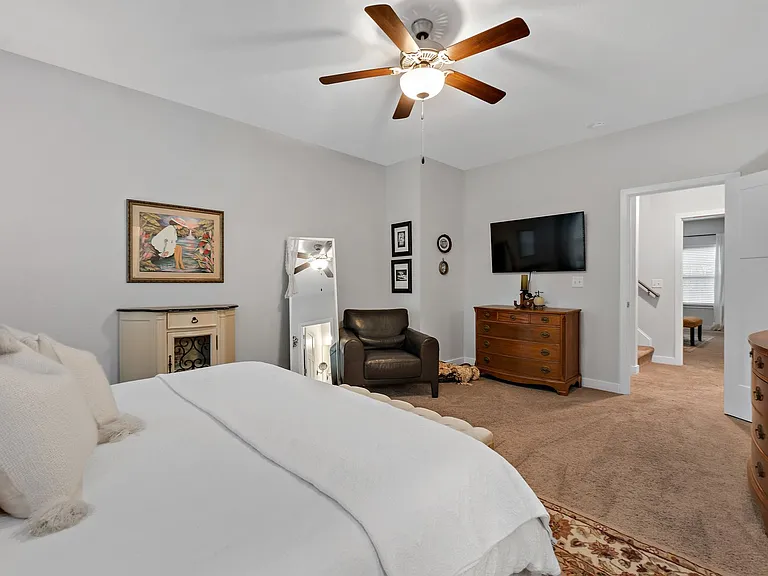 4772 Kilby Dr — Photo 32