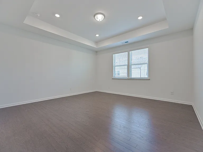 3928 Hester St — Photo 22