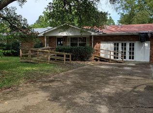 710 Fricks Ln, Rossville, GA 30741