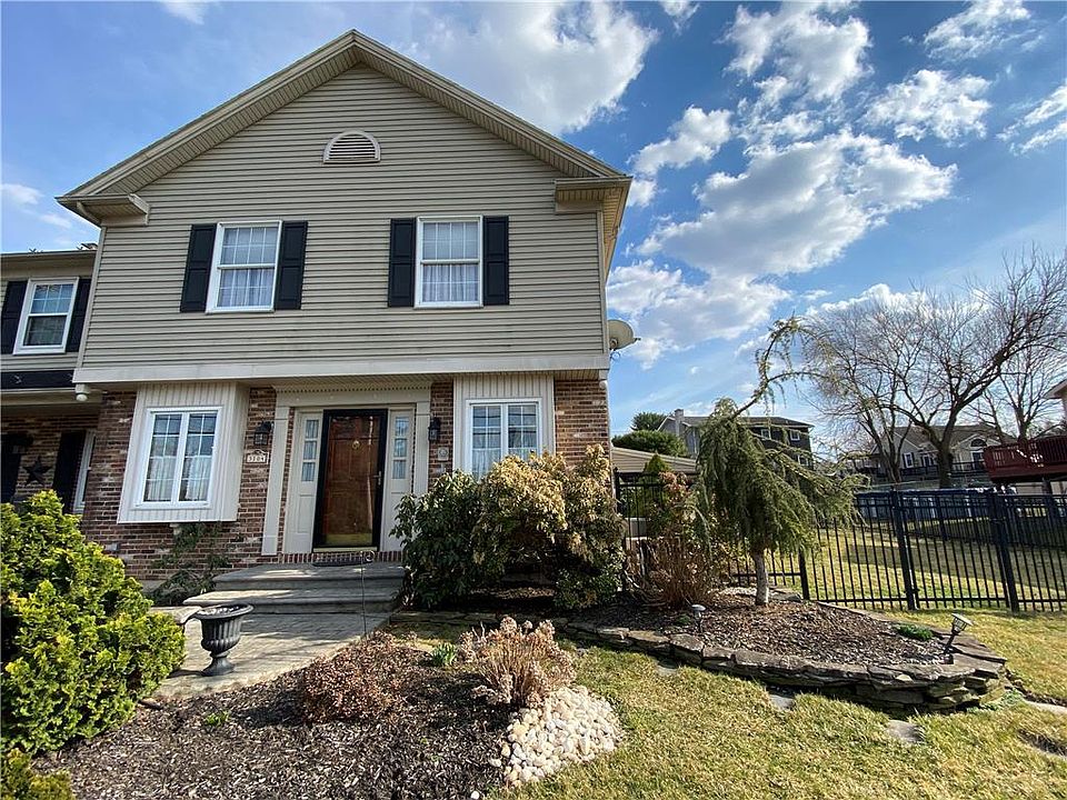 3104 Division St, Easton, PA 18045 Zillow