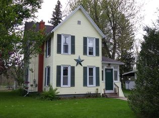 36 State St, Manchester, NY 14504