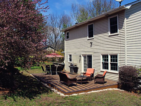 5th image of 77 Driftwood Ln