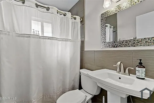 116 Tobar Way — Photo 10