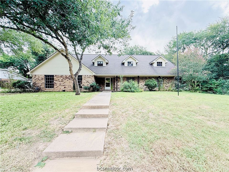 1st image of 1007 Briar Ln