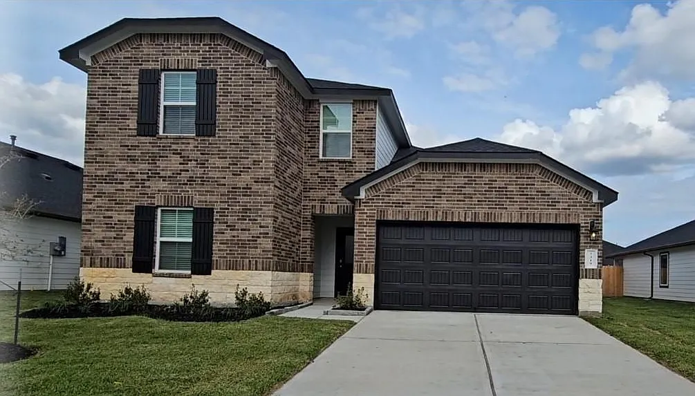 4 bed, 3.0 bath, 2173 sqft, $2,450 — Photo 1