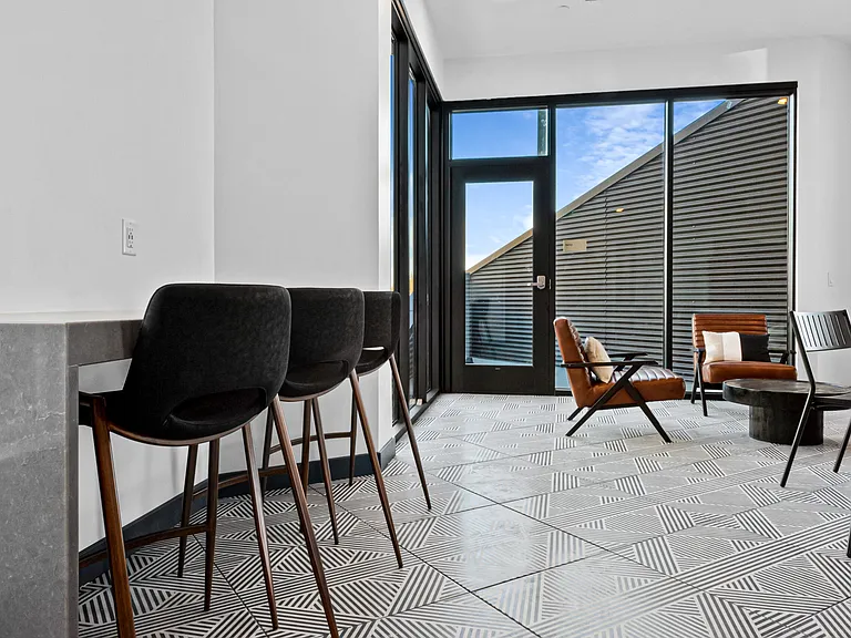 Carraway Apartments — Photo 10
