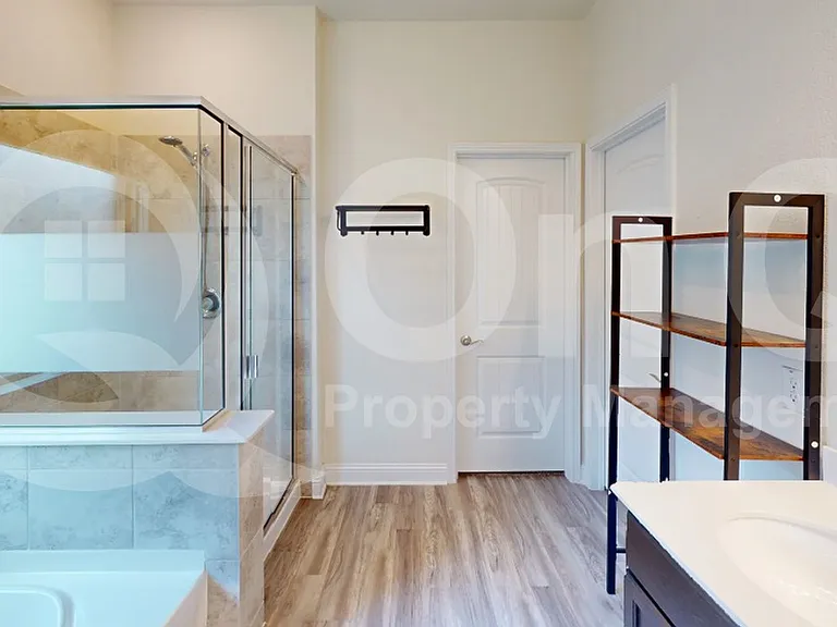 4112 Wood River Trl — Photo 14