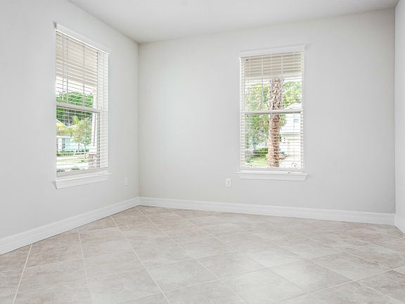 Flex Room