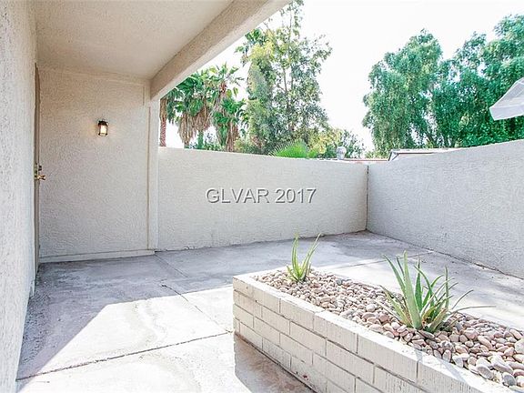 4th image of 4113 River Valley St