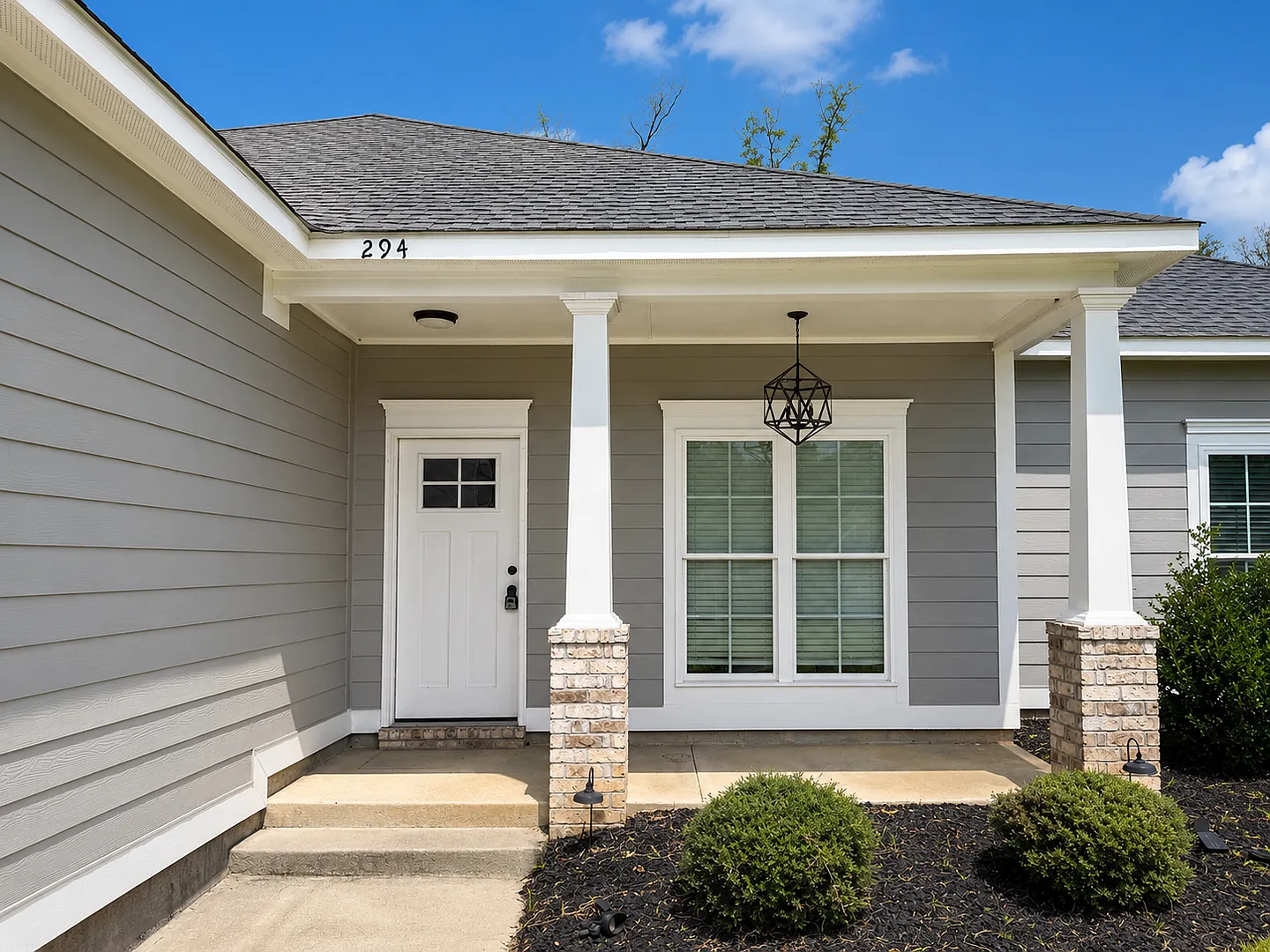 3 Bedroom Home in Lee County — Photo 2