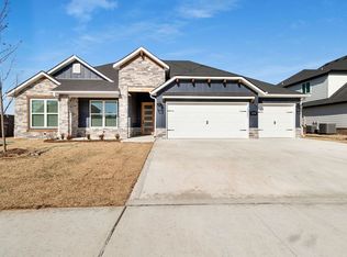 1230 Silver Maple St, Centerton, AR 72719