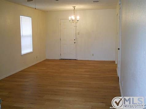 3rd image of 7204 Gaslamp Ln