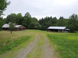 1475 Fuller Bridge Rd, Montgomery Center, VT 05471