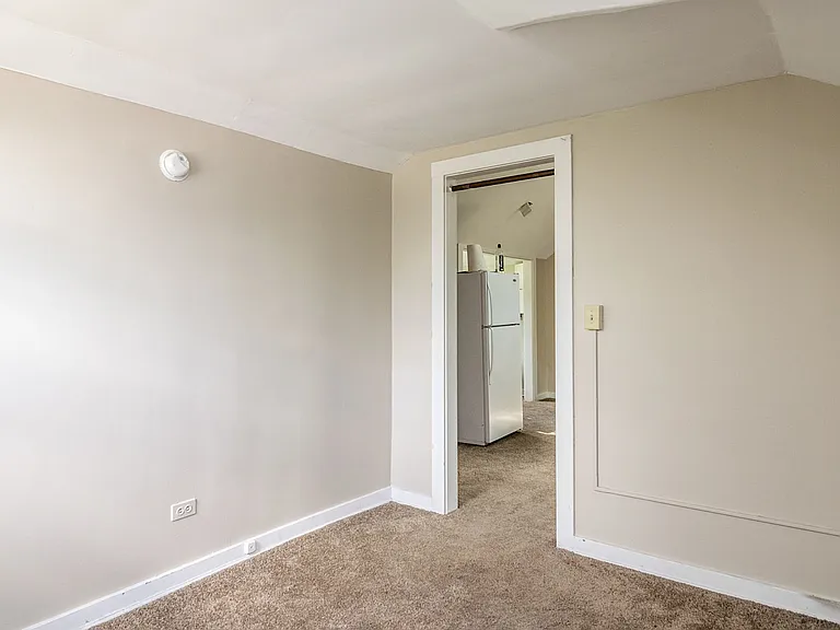 2455 S Main St — Photo 15
