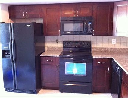 5th image of 712 Woodbox Dr