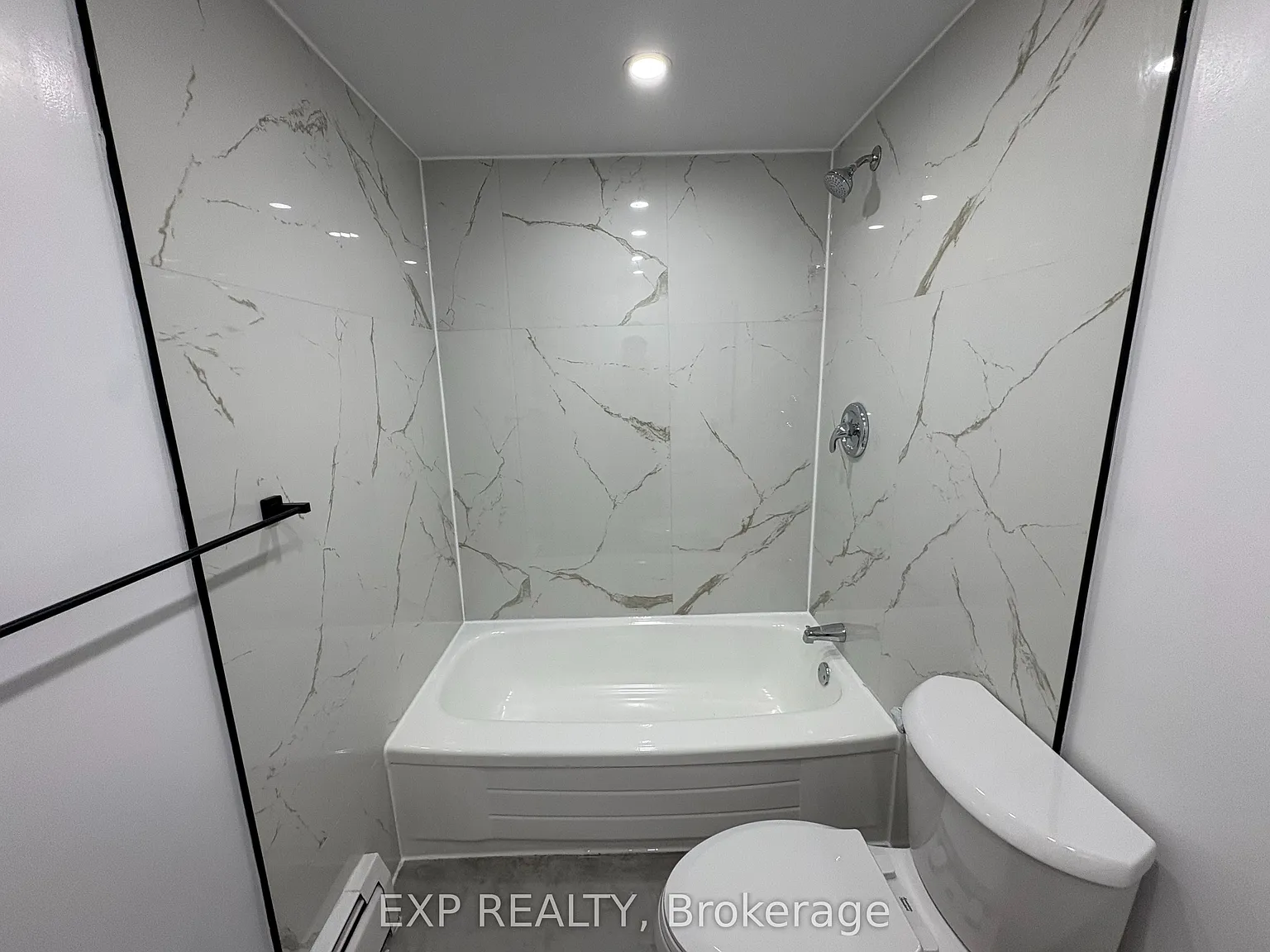2 bed, $1,995 — Photo 4
