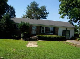 3115 Armstrong Rd, Union City, TN 38261