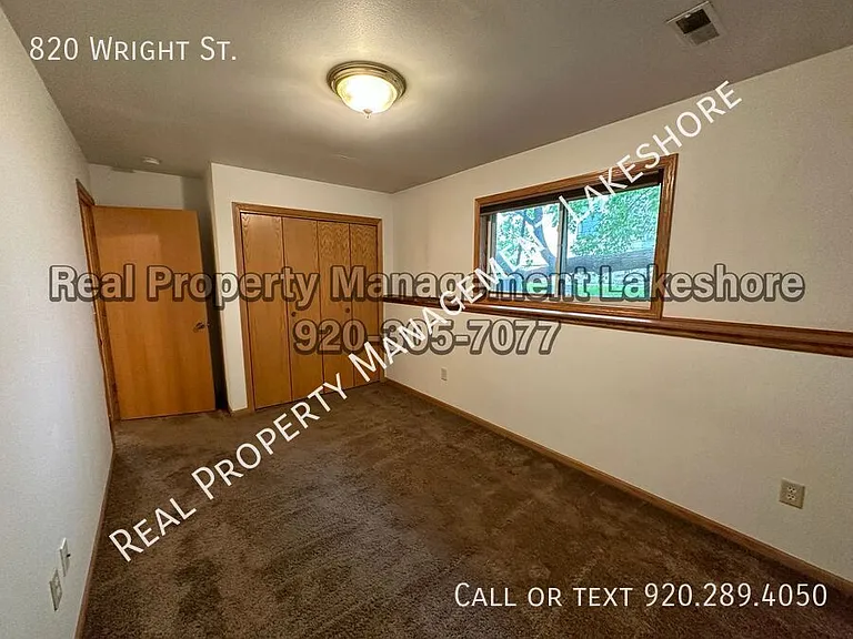 820 Wright St — Photo 18