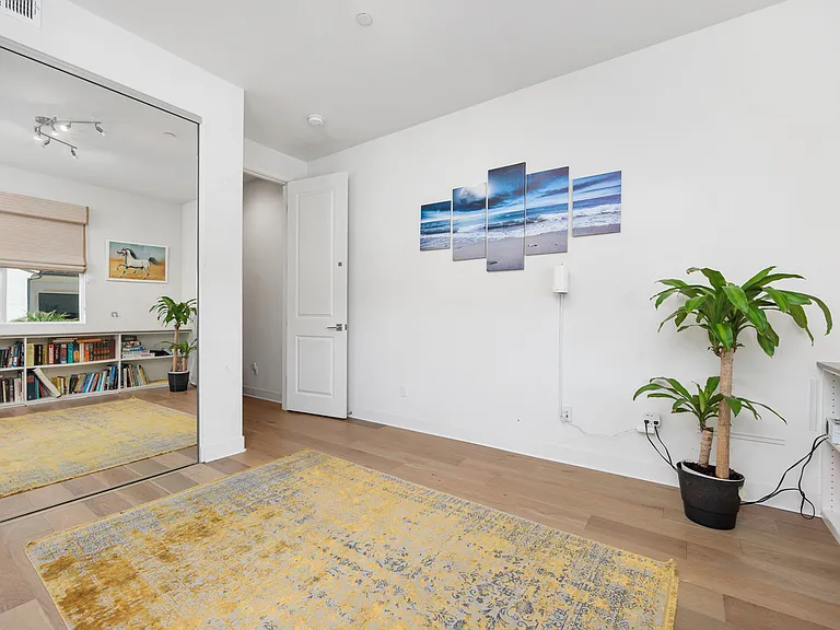 655 Manzanita Ln — Photo 14
