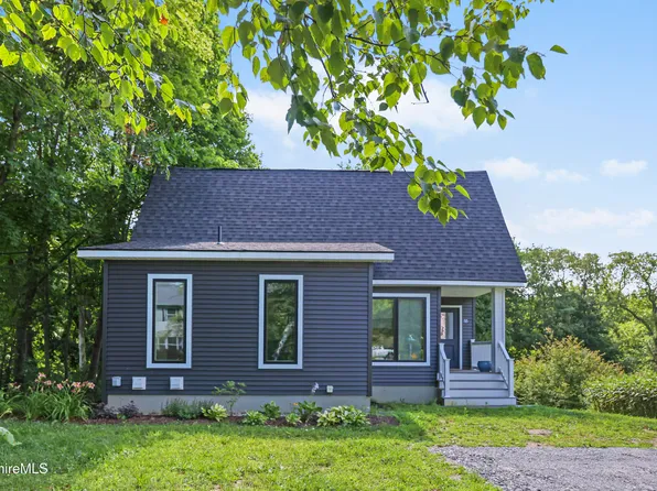 55 Revilla Ter, Pittsfield, MA 01201