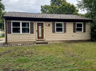 264 Creekside Dr, Bolingbrook, IL 60440