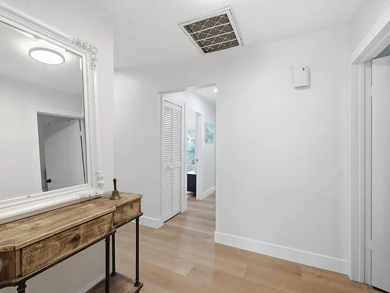 608 Northshore Dr #608 — Photo 4