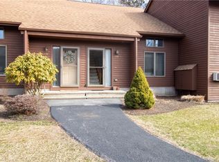 348 Boston Post Rd APT C13, Waterford, CT 06385