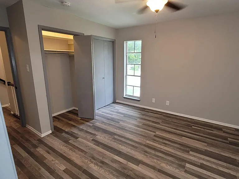 11839 Petal Dr — Photo 11
